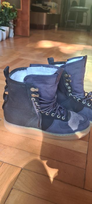 Продава Nike air Bv0130-001