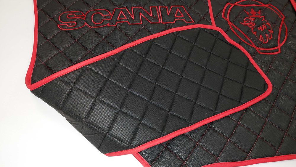 Кожени стелки черни/червено за SCANIA R 2010-2016 с три бродирани лога