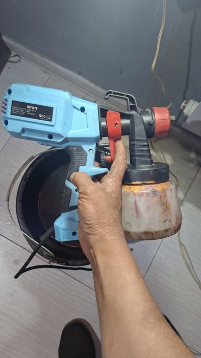 ветродуйка Пульверизатор краскопульт электрический