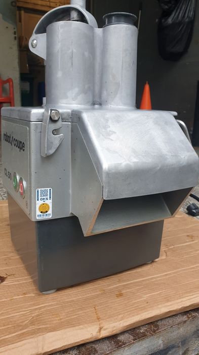 Зеленчукорезачка Robot Coupe CL50 E