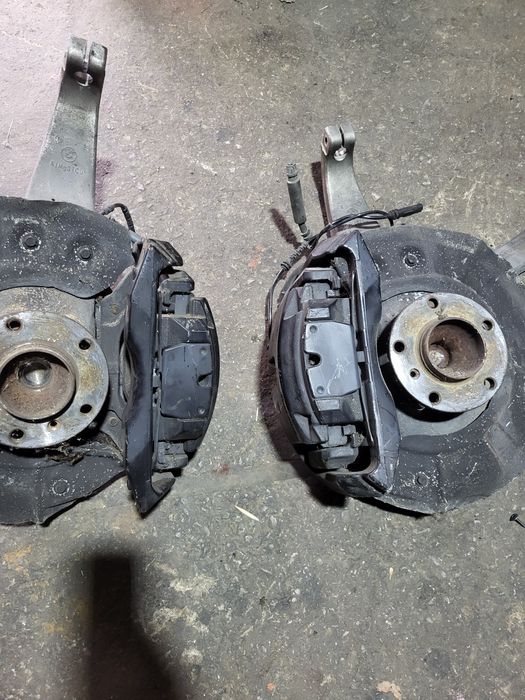 Предни спирачни апарати за BMW F06 F07 F10 F11