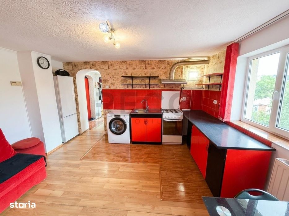 RECO Casa de vanzare - Str. Alunei, Oradea