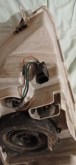 Фар за авео 2007