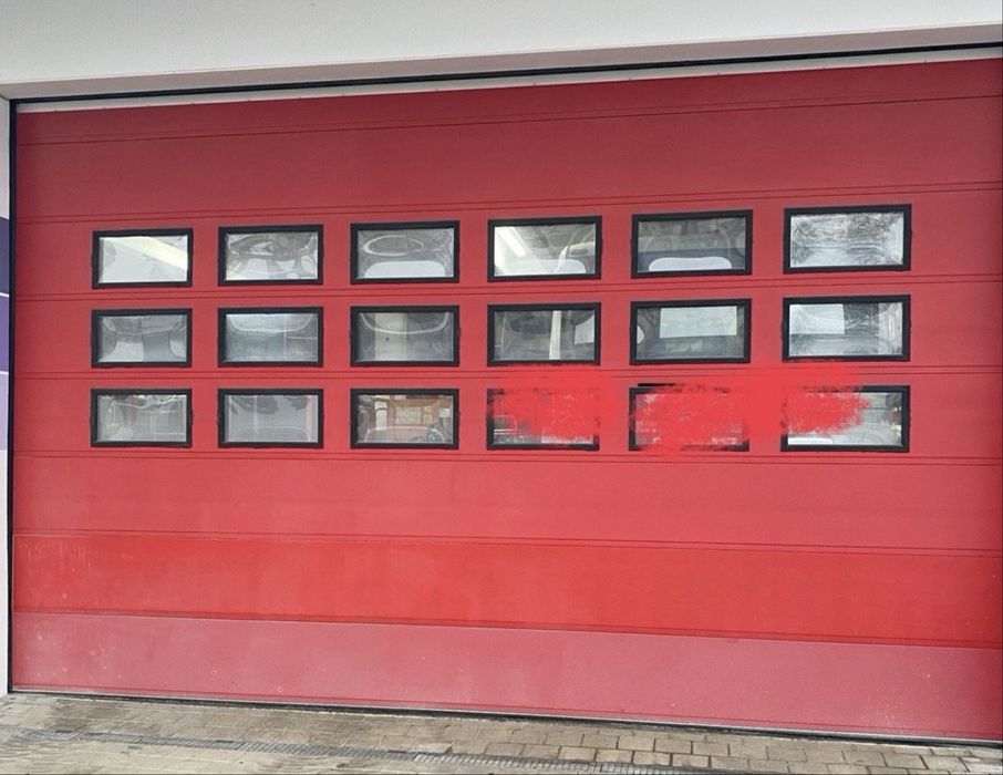 USA SECTIONALA INDUSTRIALA premium poarta hala garaj  H 385 x L 600