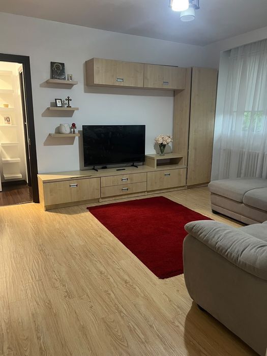 Apartament cu 3 camere