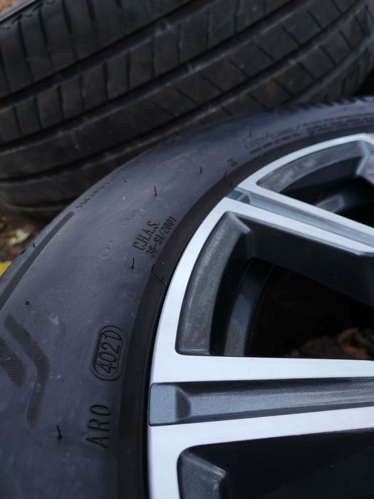 Jante roti complete BMW de vară R 20 X5 G05 X6 G06 / BMW X3 G01 X4 G02