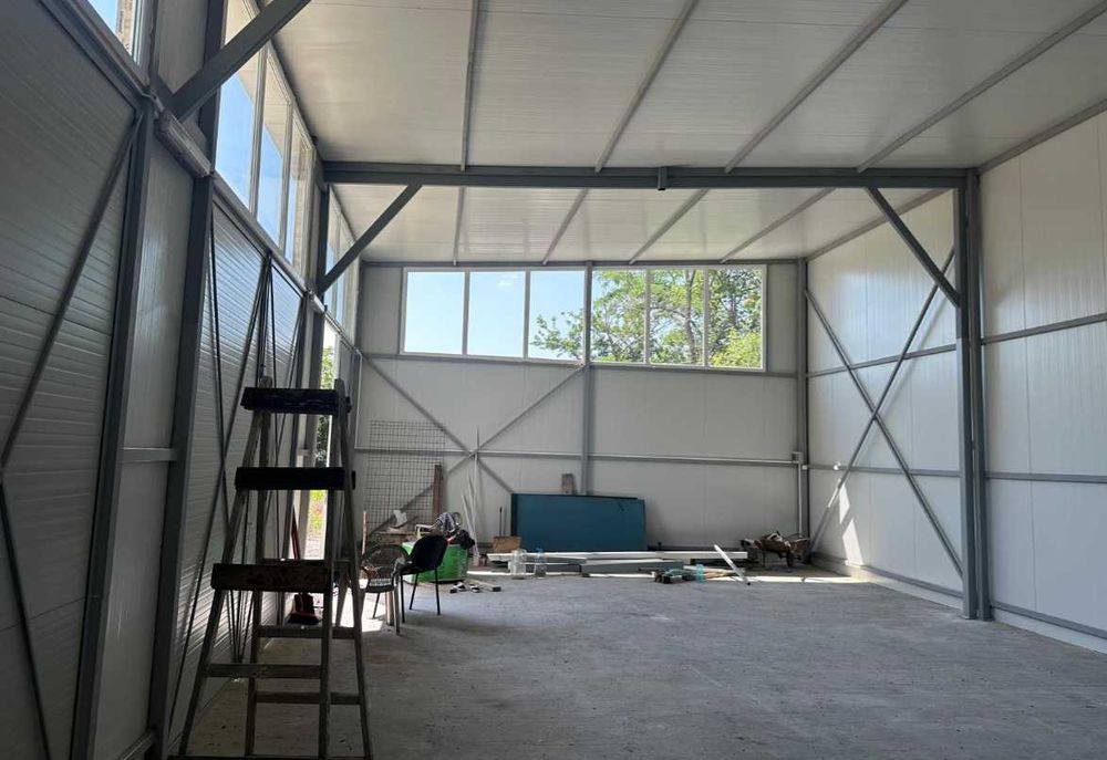 Дава се под наем Склад в Варна, Младост 1 - 100 кв.м за 357 € - Снимка #1