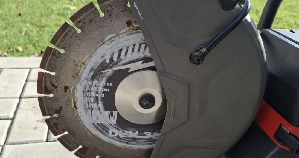 Milwaukee fierastrau COS 350