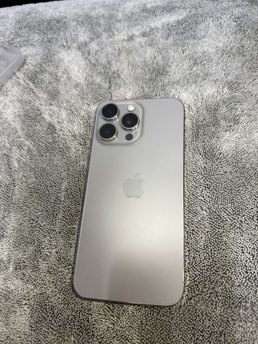 Iphone 15pro max ideal