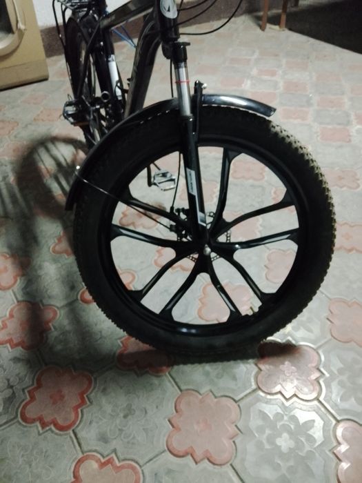 Продается новый велосипед.