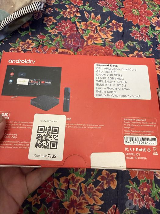 Smart box Q5 yangi, ochilmagan