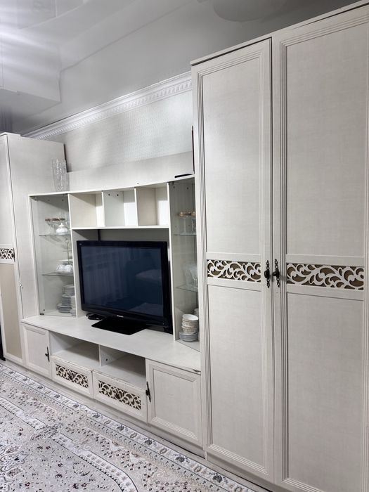 Горка стенка в гостиную