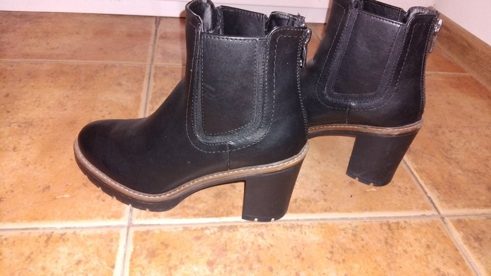 Дамски есенни боти