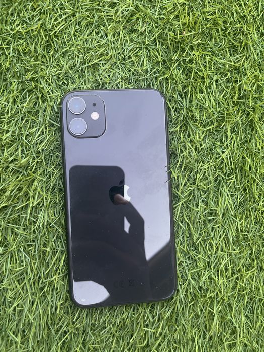 Vand iphone 11 64gb