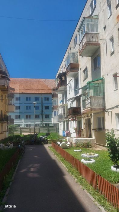 Garsoniera cu balcon, etaj 1, 21 mp, zona Semicentrala