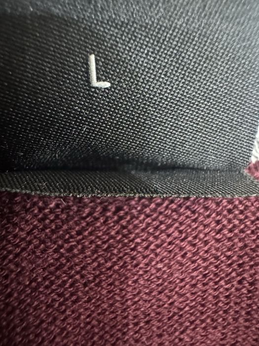 Мъжки пуловер BOSS. Размер L