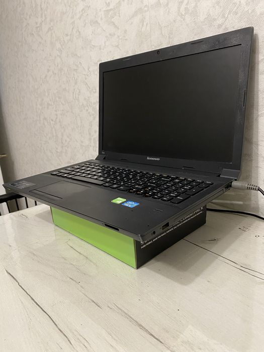 Продам ноутбук Lenovo