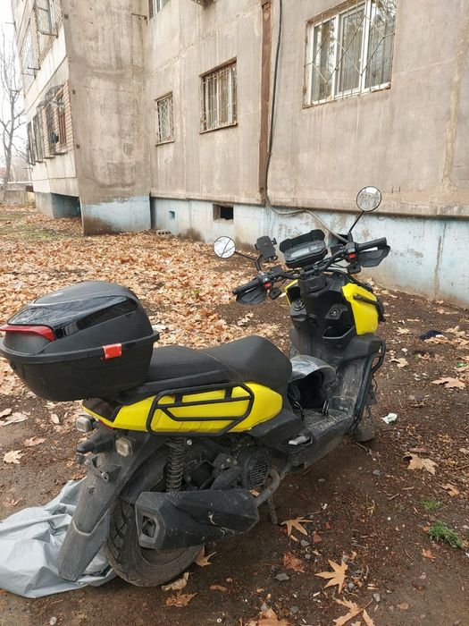 Здаю скутер в аренду