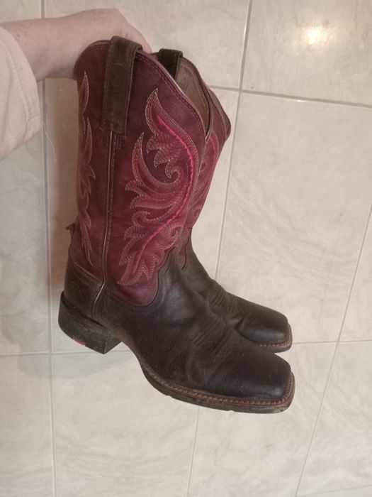 Дамски каубойски ботуши