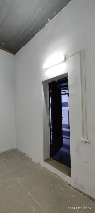 Нежилое помещение на левом берегу