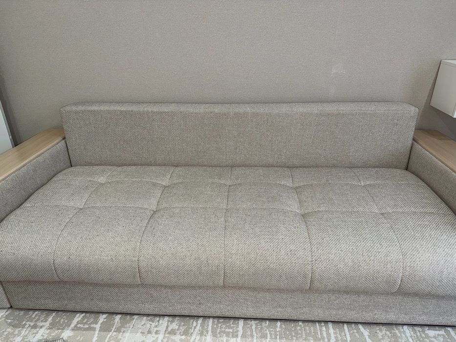 Продам диван в хорошем состоянии