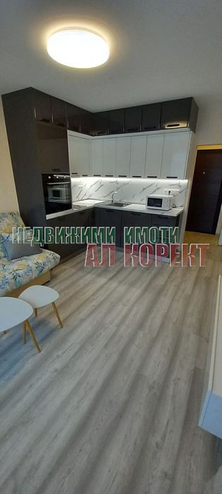 Дава се под наем Едностаен апартамент в Варна, Левски - 35 кв.м за 378.93 € - Снимка #1