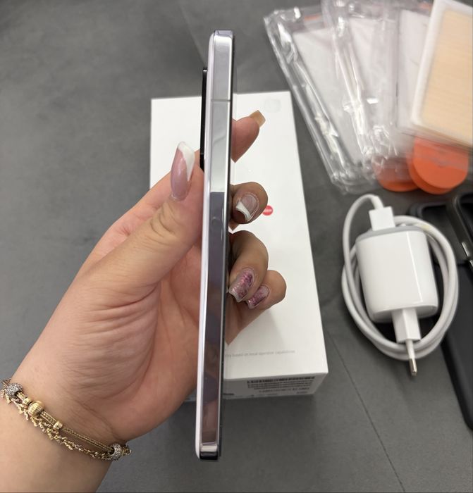 Xiaomi 14  + смарт часовник