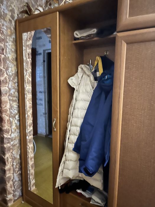 Продам шкафы