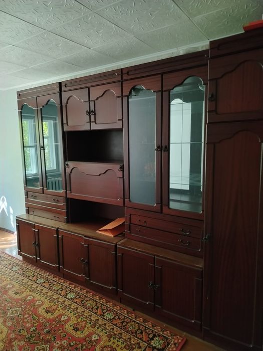 Продам 1 ком гостинку в центре. Колхозный рынок