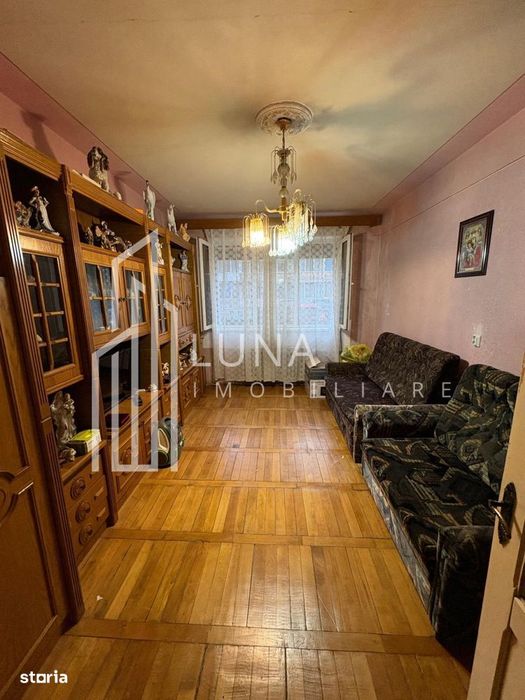 Garsonieră spațioasă | 32 mp + 2 boxe | Parter | Tractorul