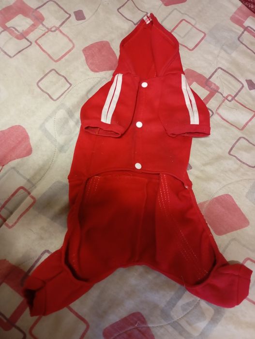 Продам костюмчик для собак