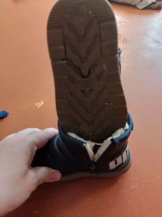 Продам ботичноки синие