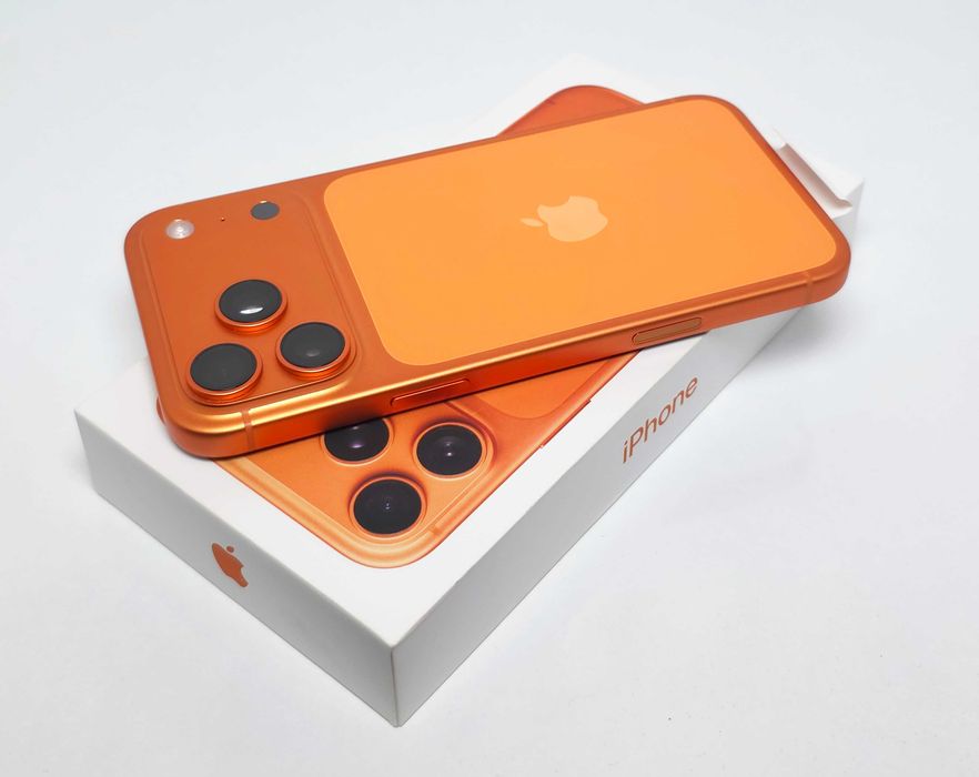 iPhone 17 Pro Max 512GB Cosmic Orange