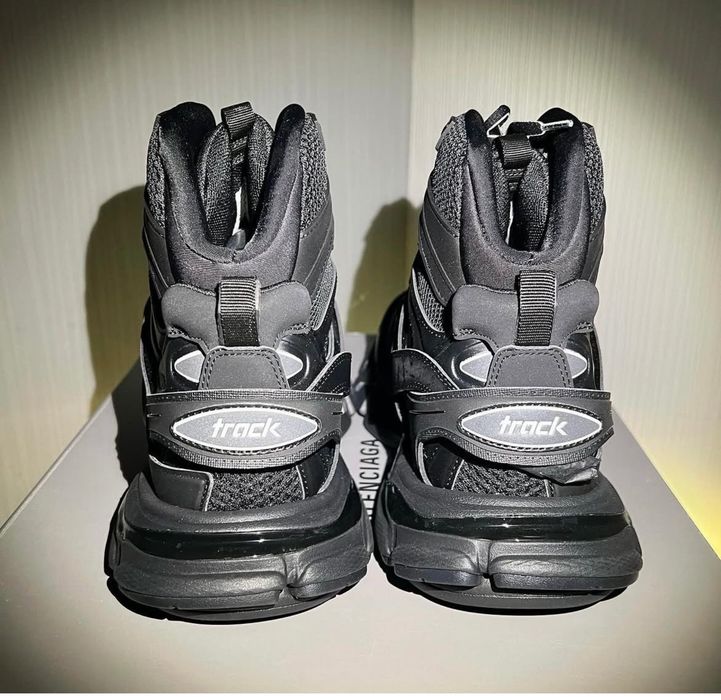 Balenciaga track high negri
