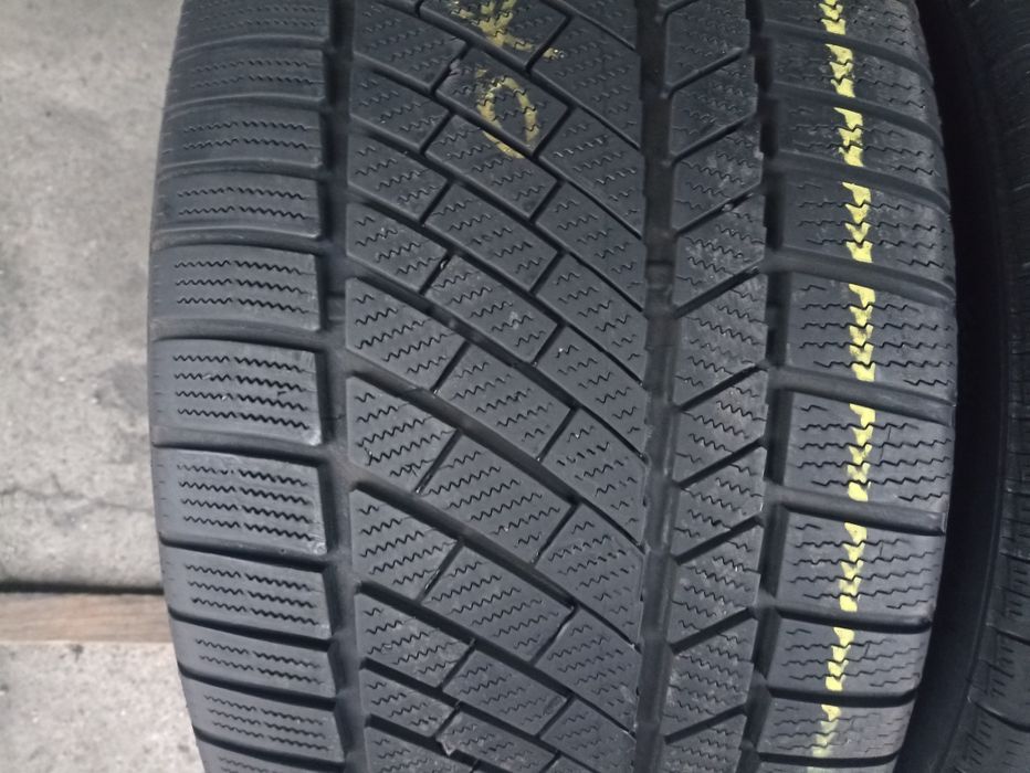 2 anvelope de iarna Continental 285/40 R19