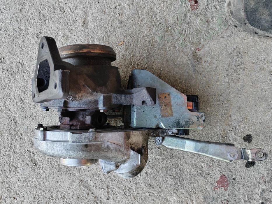 На части Mercedes C-class W203 2.2 CDI ,турбо, скорости, картер