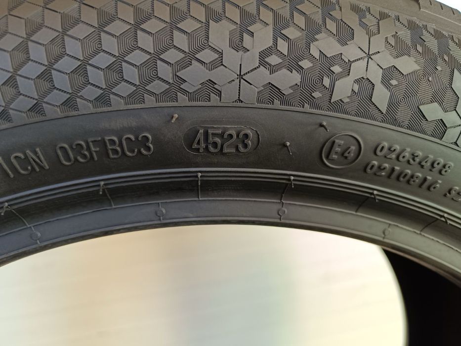 2бр зимни гуми 205/55/17/Continental winter contact TS870P/dot4523/5мм