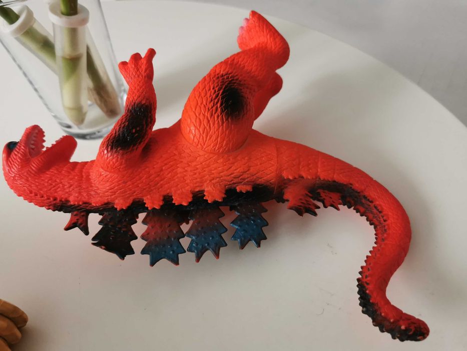 Jucarie Dinozaur dimensiune mare