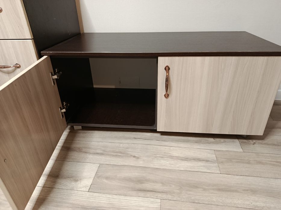 Продам тумбу 13000 тенге