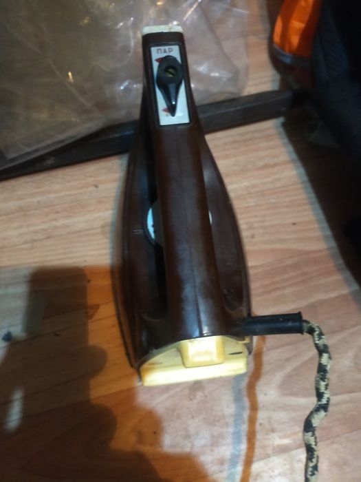 Утюги из СССР , б/ у.