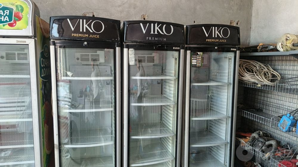 Muzlatgich haladelnik vitrina