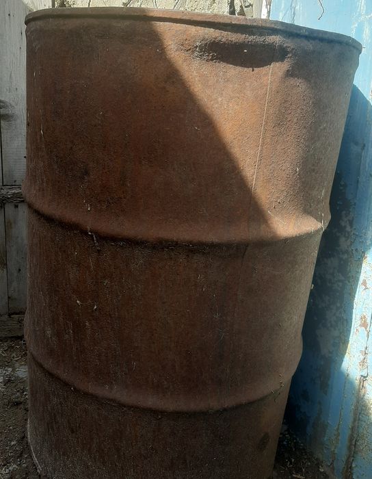 Продам бочки, кастрюли баки