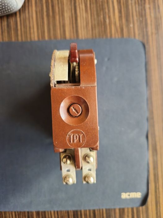 Продава се реле ТРТ 133,22А