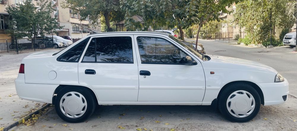 Нексия 2 донс 1.6 прастой бўлб тўлашга берилади