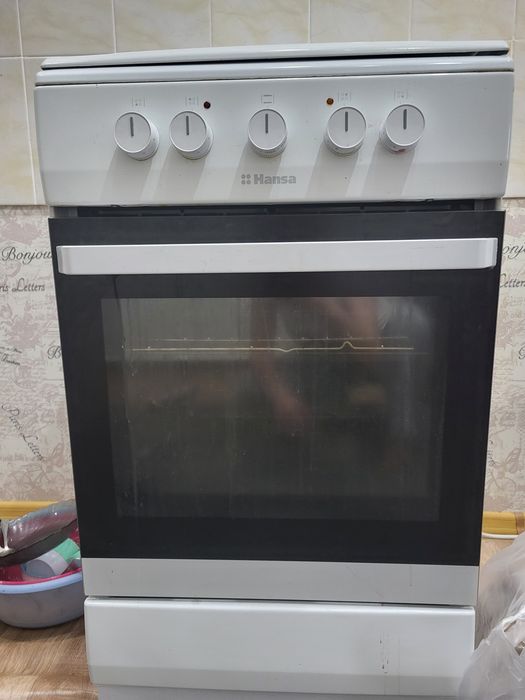 Продам газ плиту