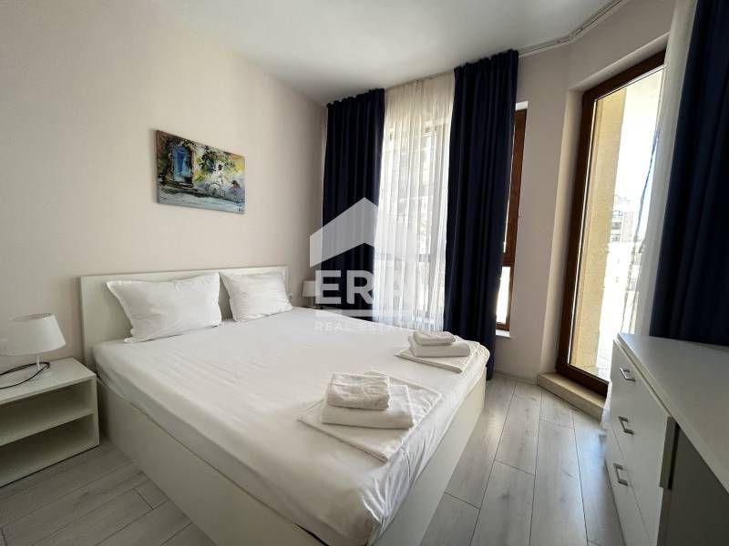 Продава се Двустаен апартамент в Варна, Чайка - 66 кв.м за 2357 €/кв.м - Снимка #7