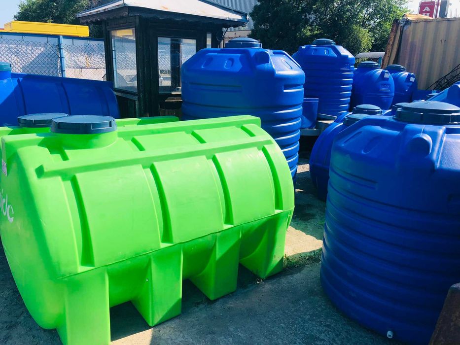 Бургас - 2000л - Бидони / Резервоари / Цистерни / за вода и други.