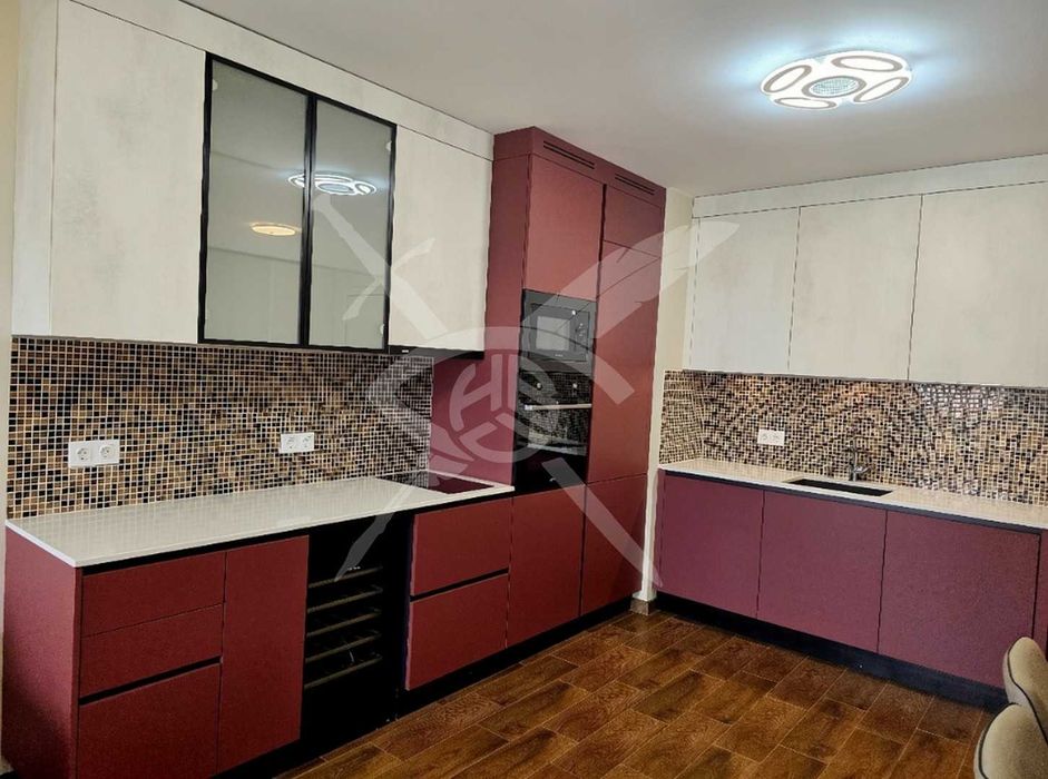 Дава се под наем Двустаен апартамент в София, Център - 79 кв.м за 947.58 € - Снимка #9