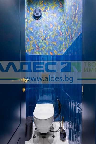 Продава се Двустаен апартамент в София, Център - 55 кв.м за 5455 €/кв.м - Снимка #12