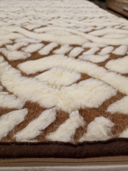 Одеяло от мериносова  вълна 2 бр.